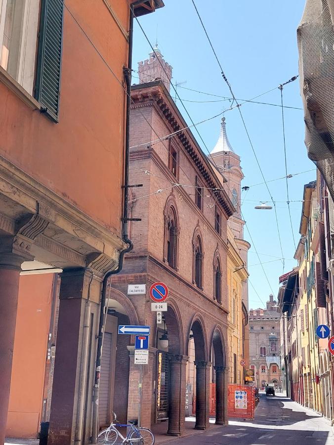 2Towers Holiday House_Centro Storico Di ボローニャ エクステリア 写真